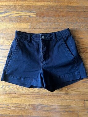 Everlane Black High-Waist Casual Shorts